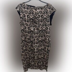 New York and Company Gold and Black Sleeveless Dress. Size XL.